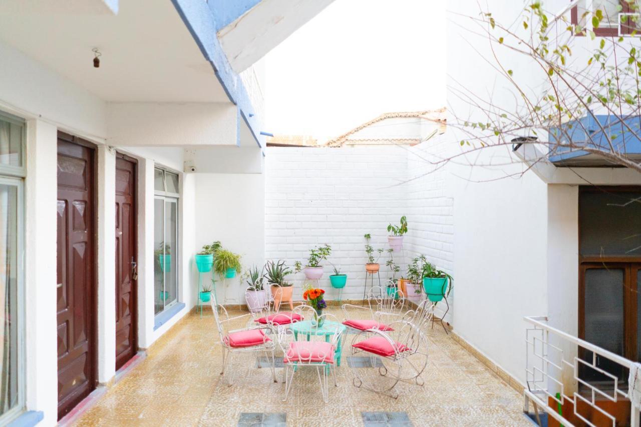 טריחה Hostal Zeballos מראה חיצוני תמונה