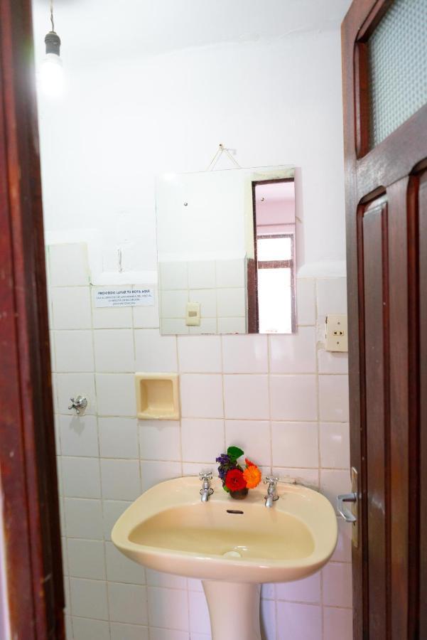 טריחה Hostal Zeballos מראה חיצוני תמונה